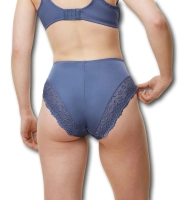 Majtki damskie Triumph lila Ladyform Soft figi Maxi koronkowe