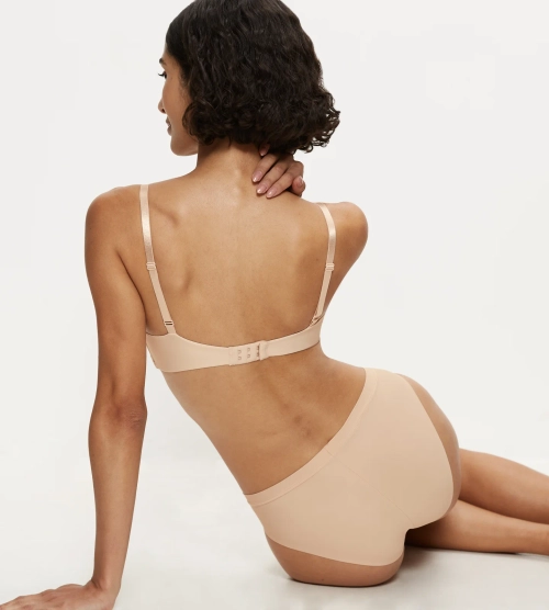 Majtki damskie Triumph beżowe Smart Micro figi Tai EX bezszwowe