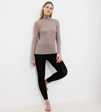 Sweter Triumph Beauty Layers Top LSL Turtlene