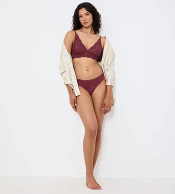 Biustonosz Triumph Amourette Charm T N miękki koronkowy bez fiszbiny