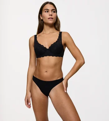 Majtki damskie Triumph Smart Invisible figi bezszwowe String