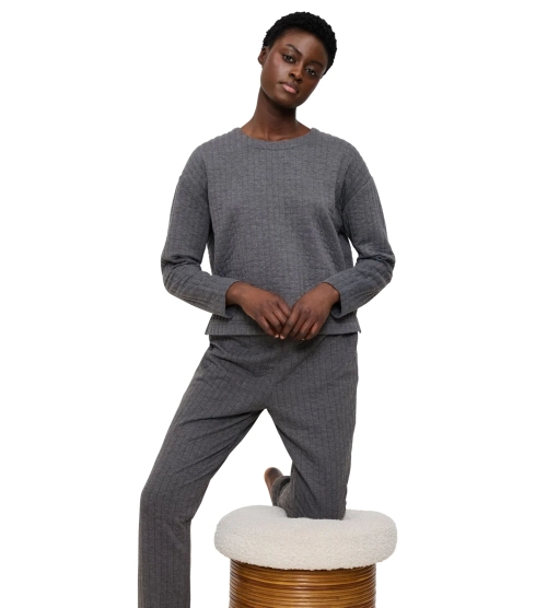 Sweter Triumph Cozy Comfort Top Quilted
