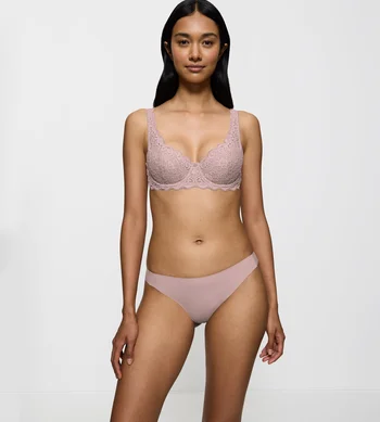 Majtki damskie Triumph Smart Invisible figi bezszwowe String