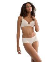 Majtki damskie Triumph Body Make-Up Illusion figi Shorty 