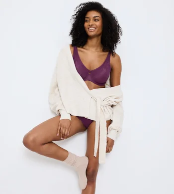 Biustonosz Triumph Wild Rose Sensation miękki minimizer z fiszbinami