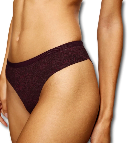 Majtki damskie Triumph Amourette Charm figi Brazilian koronkowe