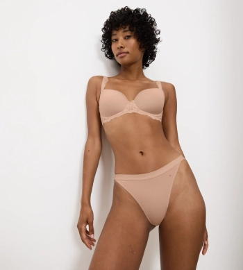 Majtki damskie Triumph Smart Natural figi Brazilian String