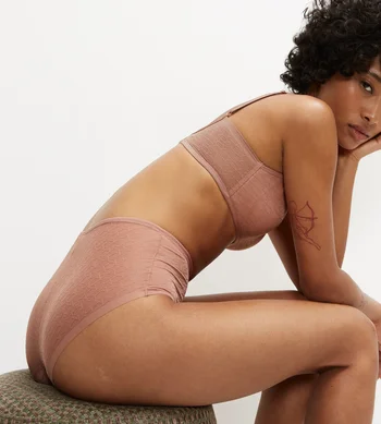 Majtki damskie Triumph Signature Sheer figi Maxi koronkowe