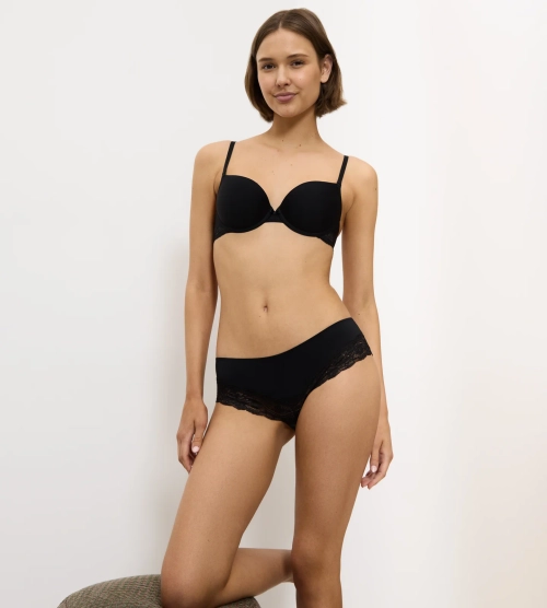 Majtki damskie Triumph Lovely Micro figi Hipster koronkowe 