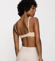 Biustonosz Triumph beżowy Body Make-Up Essentials WHU push-up miękki z fiszbinami