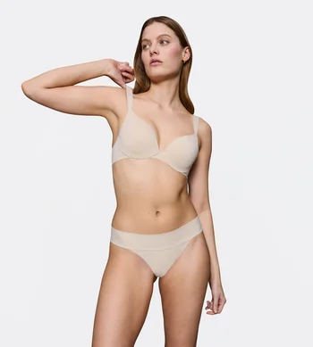 Biustonosz Triumph Body Make-Up Illusion WP usztywniany z fiszbinami