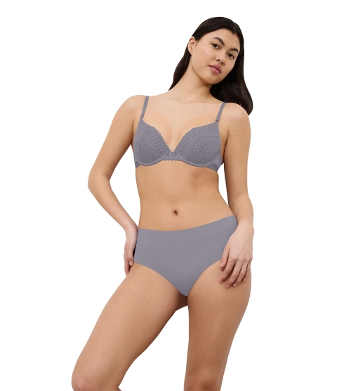 Majtki damskie Triumph Pretty Micro figi Maxi koronkowe