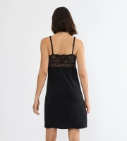 Koszula nocna Triumph Timeless Sensuality NDK 01