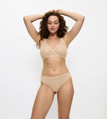 Majtki damskie Triumph Sense of Modal figi String bezszwowe