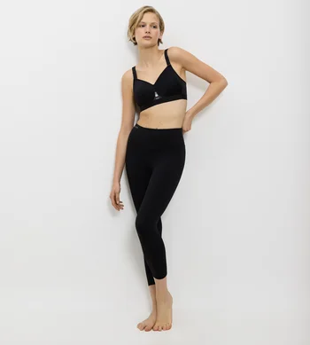 Biustonosz Sportowy Triaction Gravity Lite P usztywniany bez fiszbiny