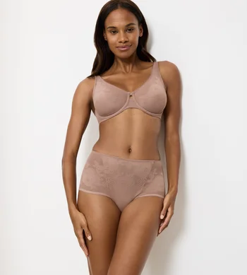 Biustonosz Triumph Wild Rose Sensation miękki minimizer z fiszbinami