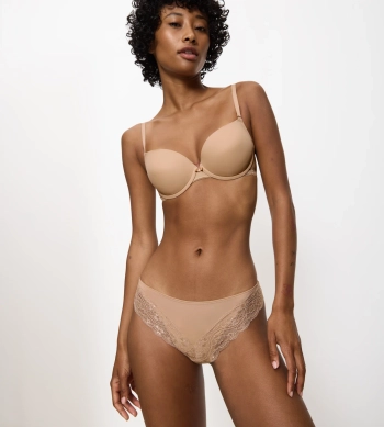 Majtki damskie Triumph Lovely Micro figi Tai