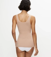 Koszulka modelująca Triumph cielista Trendy Sensation Shirt02