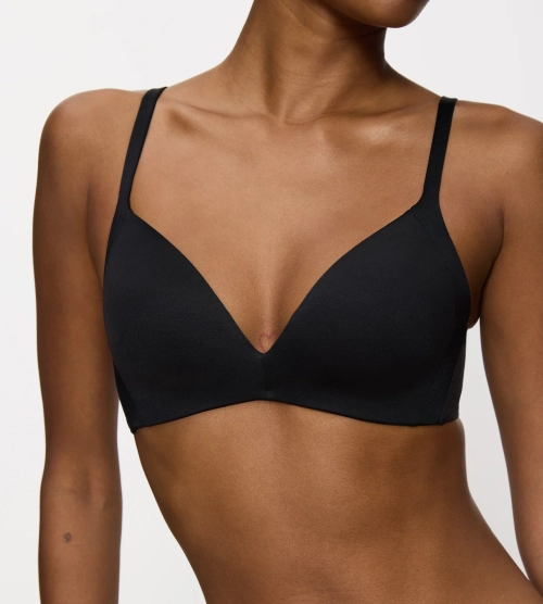 Biustonosz Triumph czarny Body Make-up Soft Touch P usztywniany bez fiszbiny