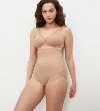 Majtki Modelujące True Shape Sensation Super HW Triumph