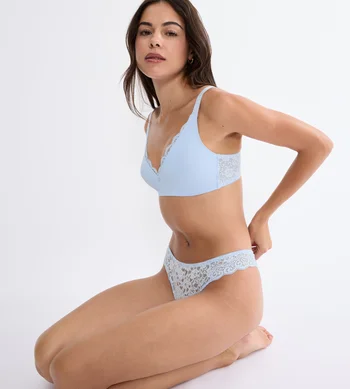 Biustonosz Triumph Amourette N01 bez fiszbiny minimizer