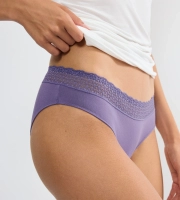 Majtki damskie Triumph Feel of Modal Tai