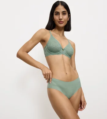 Majjtki damskie Triumph Smart Invisible figi bezszwowe Hipster