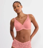 Biustonosz Triumph Amourette W01 minimizer z fiszbinami