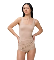 Koszulka modelująca Triumph cielista Trendy Sensation Shirt02