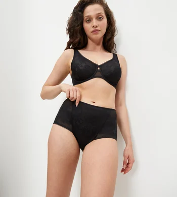 Majtki damskie Triumph czarne Wild Rose Sensation Maxi figi koronkowe