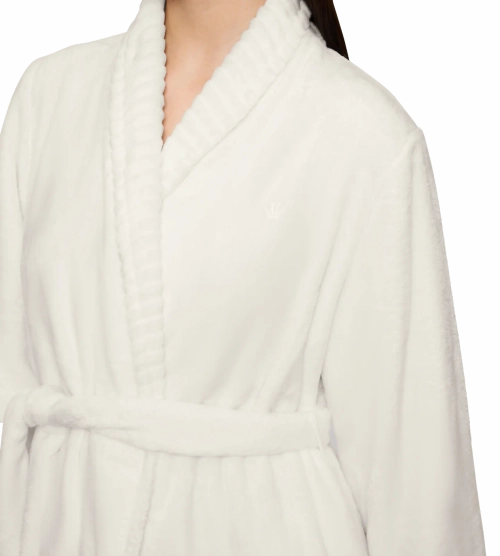 Szlafrok damski Triumph Robes Fleece Robe 01