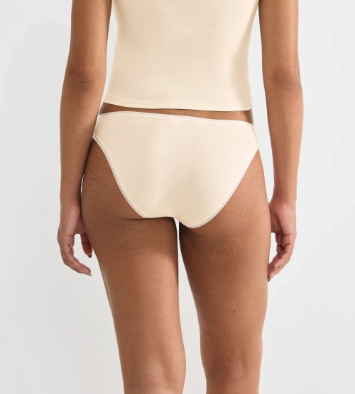 Majtki damskie sloggi kremowe GO Tai 2 szt. figi bawełniane