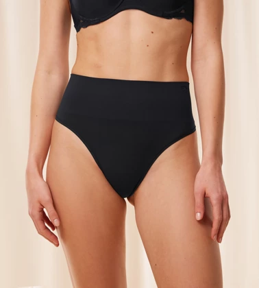 Majtki damskie Triumph Soft Sculpt Bandeau figi string modelujące